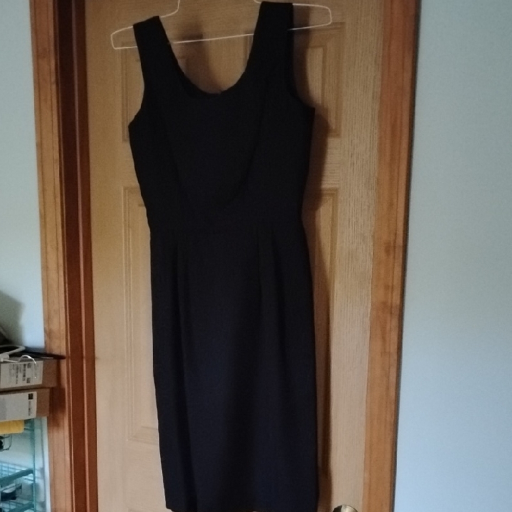 Elegant Black Silk Jacquard Print Sleeveless Dress Sz 6